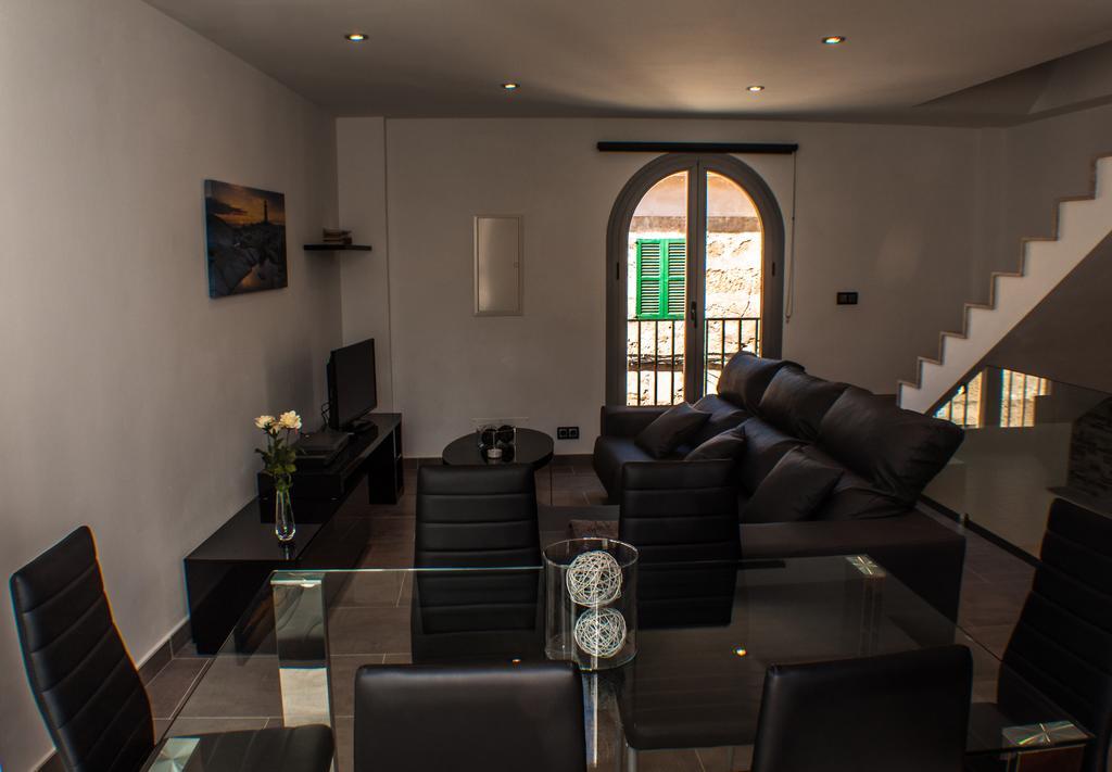 Townhouse Calvari By Homevillas360 Pollença Værelse billede