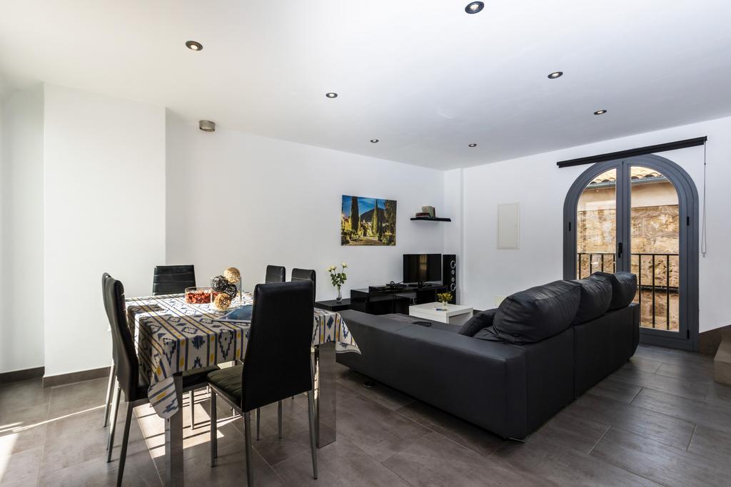 Townhouse Calvari By Homevillas360 Pollença Eksteriør billede